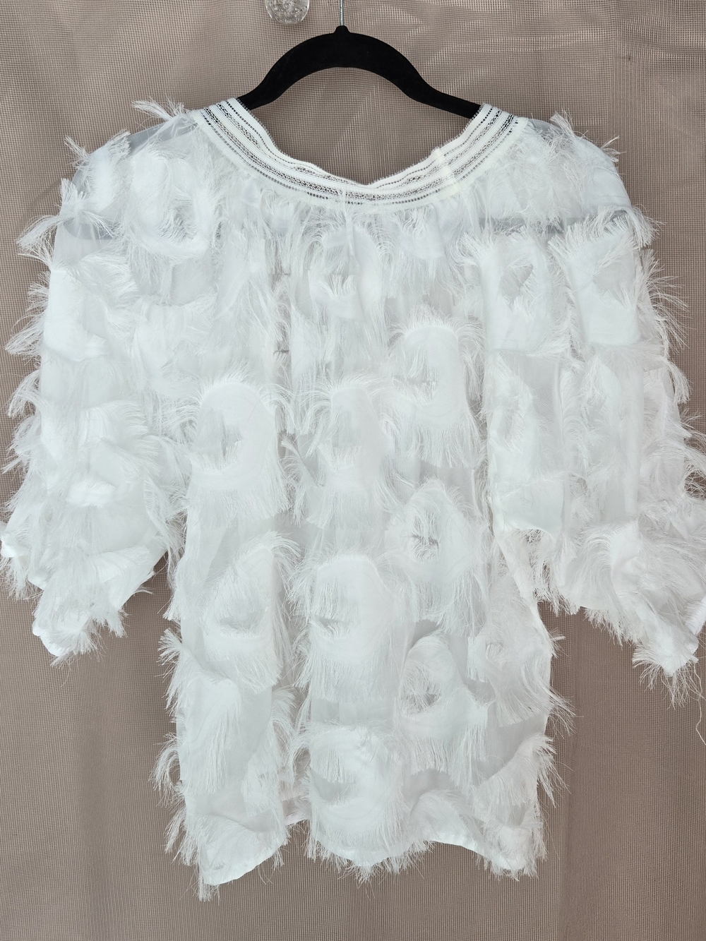 ViVI White Feather-Accent Tunic Top